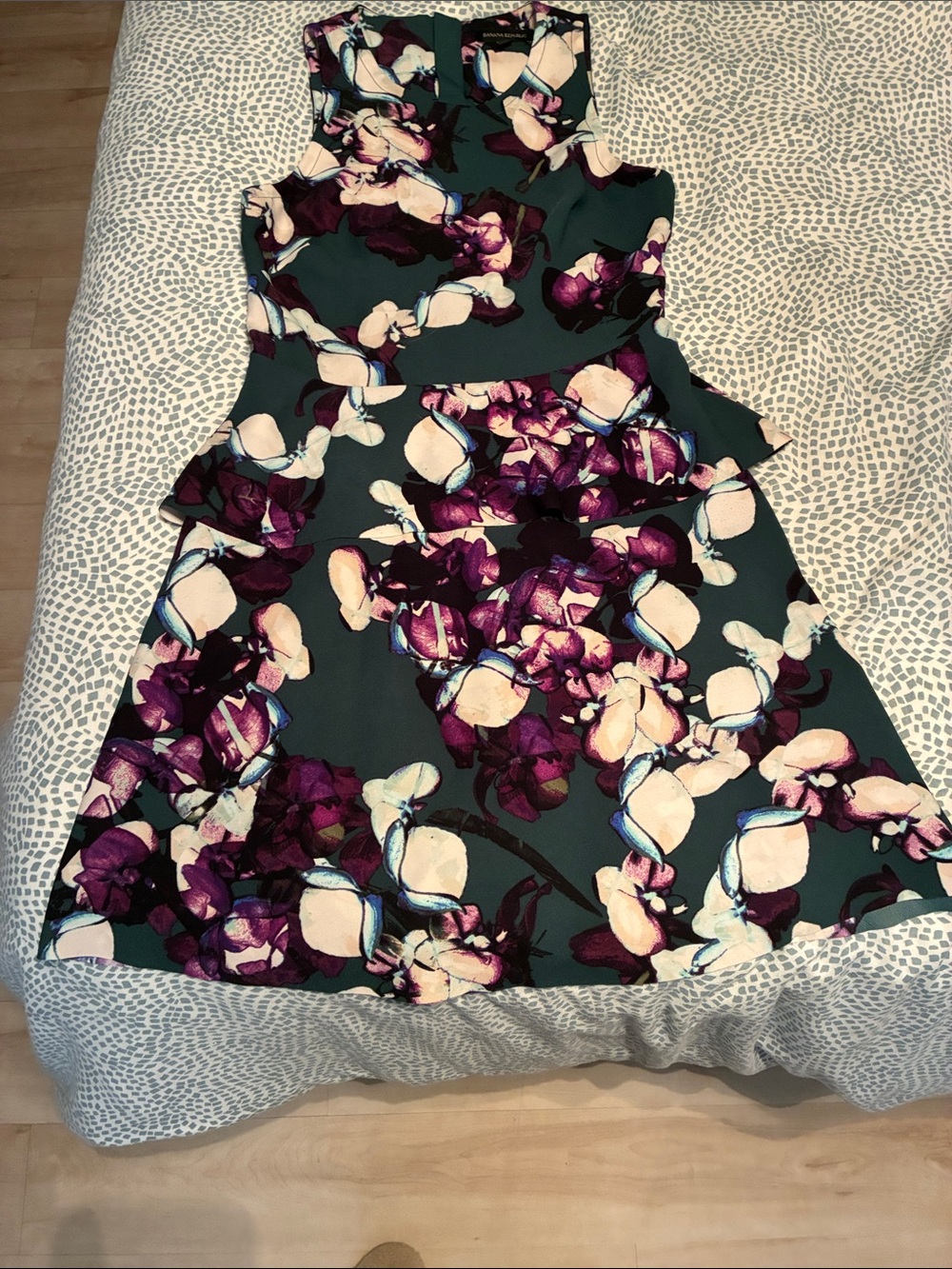 EUC Banana Republic Peplum Dress